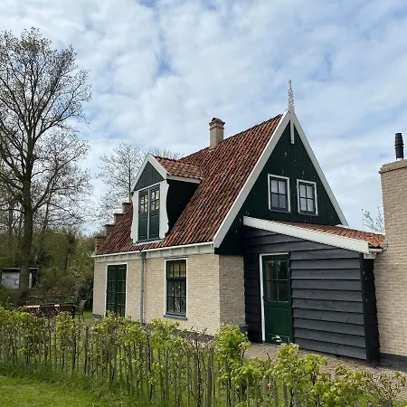 Beautiful With Bath, Close To The Wadden Sea Hippolytushoef
