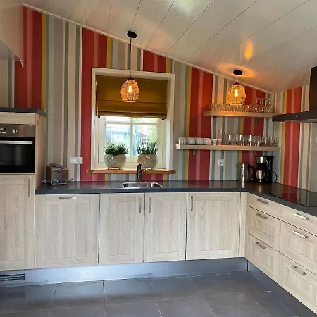 Pet-friendly Coastal *